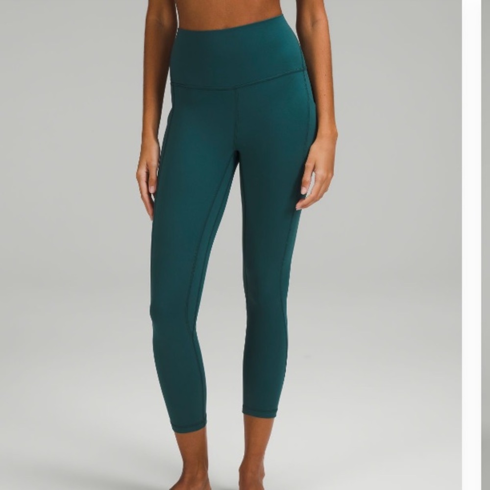 Lululemon Green Jasper align leggings with pockets!! Size 6